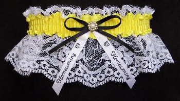 Cheerleader Spirit Garters in school colors with a bow and imprinted homecoming ribbon tails. Cheerleader Garters. Spirit Garters. Cheerleading Spirit Garters. Cheerleading Garters. School Colors Garters. All Sports Garters. garter, garders, garder